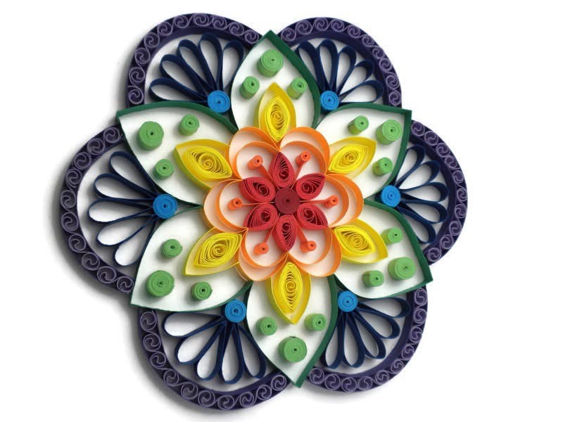 Cosme_Quilling Rainbow Mandala