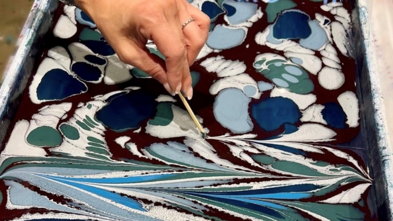 Selman_YOUTH-Water-Marbling-Workshop_768x432_acf_cropped
